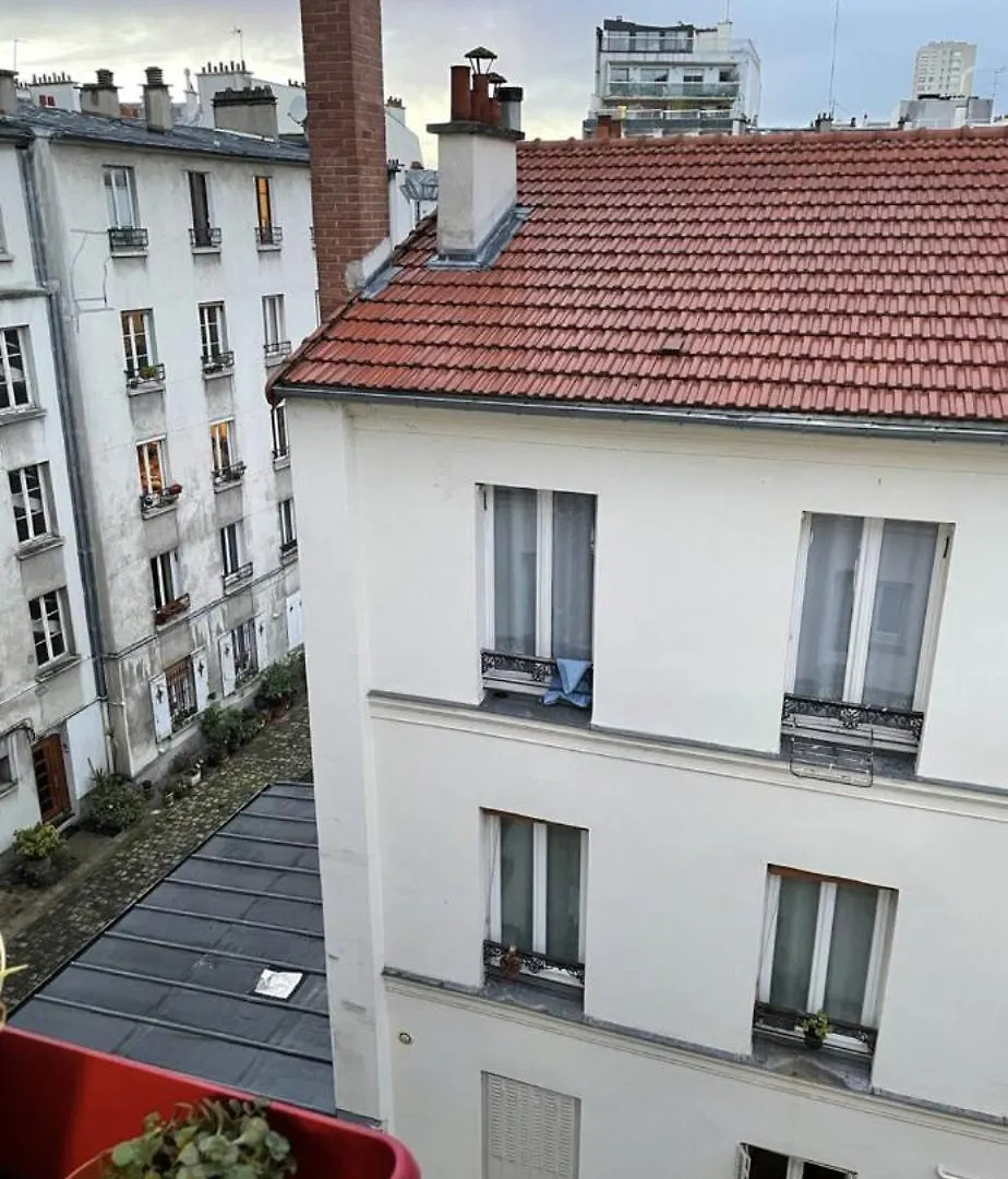 Apartment 2 Pieces Proche Centre Et Transport Paris